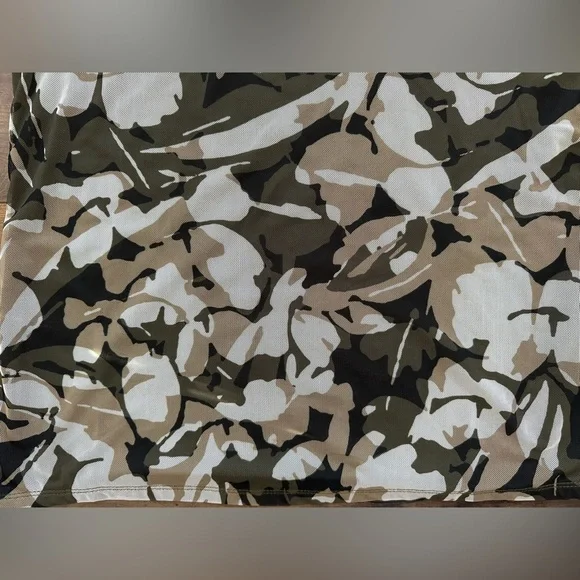 Chico’s Tank Top 1 M Floral Camo Print Stretch Layering Tank Fall Neutrals - Picture 3 of 7